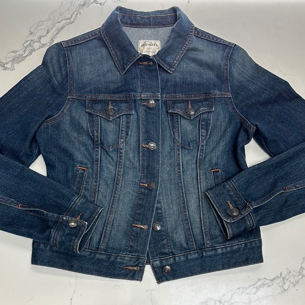 Old Navy Blue Jean Jacket Classic Denim Style Medium women’s
